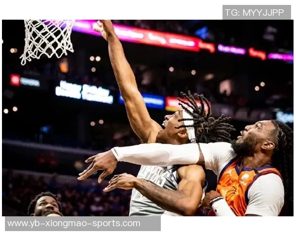 热火全队齐发力12人轮番得分8人双位数表现展现团队实力